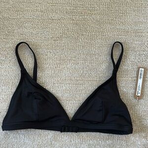 BRAND NEW NEVER WORN ADJUSTABLE SKIMS BIKINI TOP